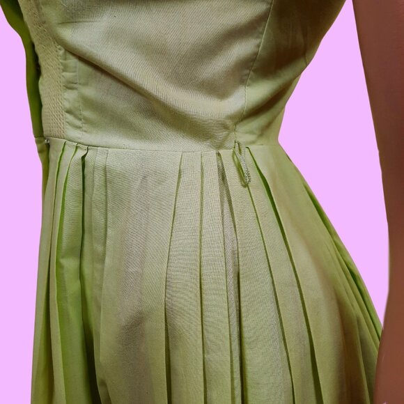Vintage 50s 60s Day Dress Green Sleeveless Tea Dress Sundress Knee Length Sz XS - Picture 8 of 12